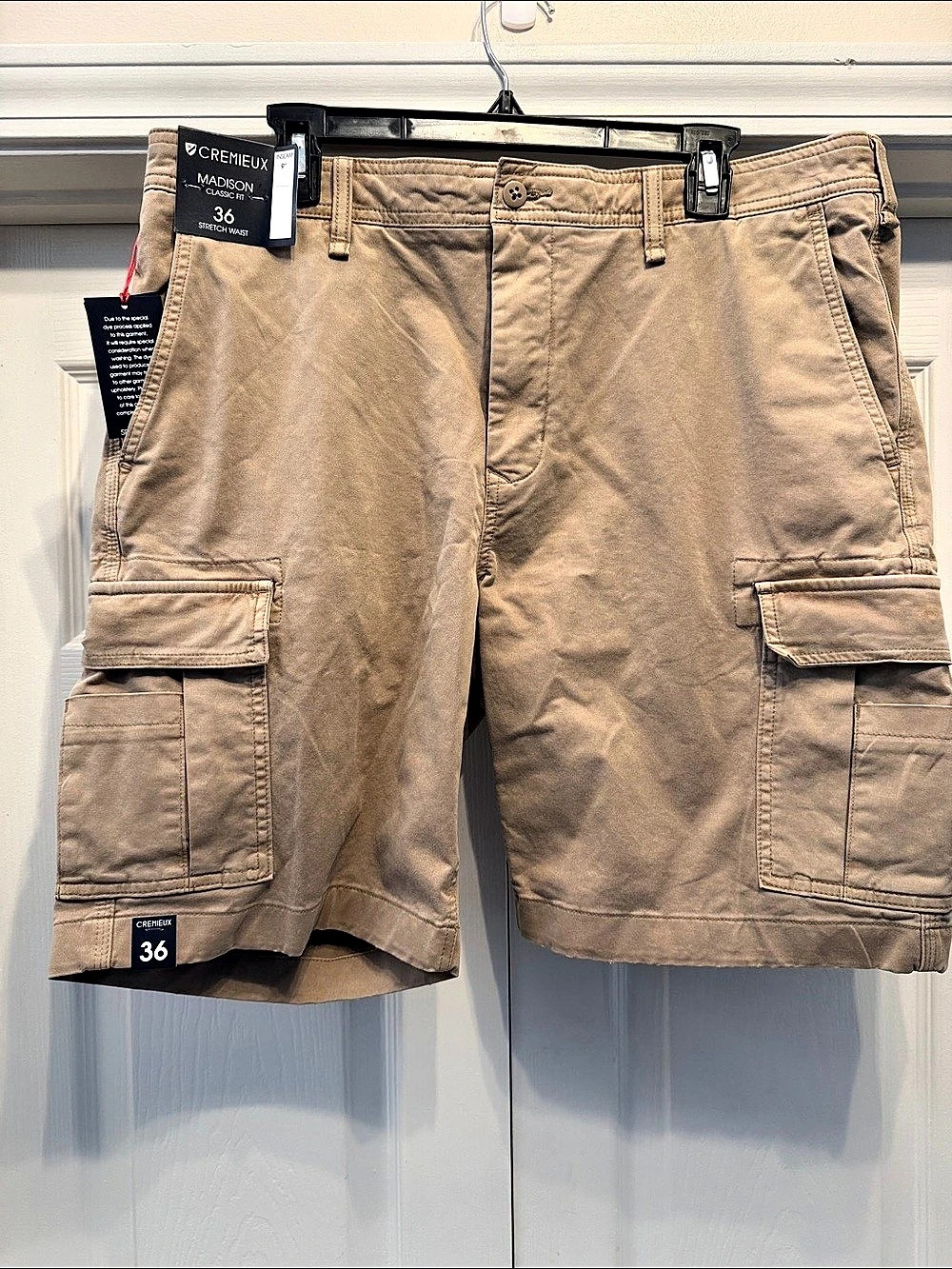 Cremieux Madison Classic Fit Men's Cargo Shorts Beige Waist 36 NWT